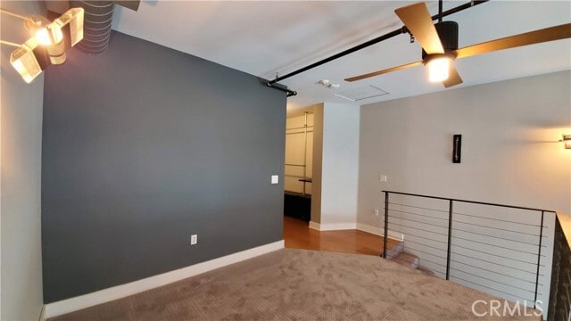 Building Photo - 912 E Santa Ana Blvd