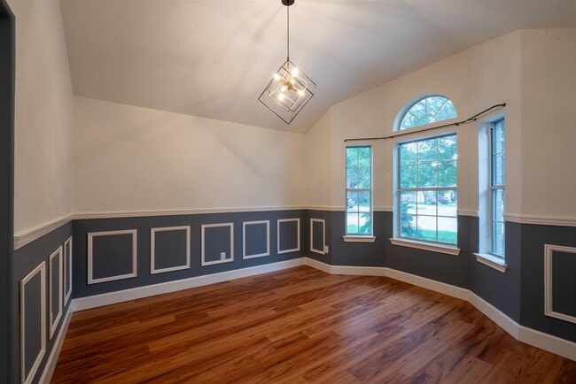 Building Photo - 17002 Analisa Cir