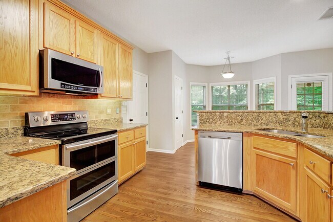Building Photo - 75 Rock Mill Ct