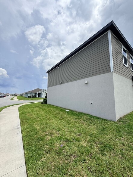 Building Photo - 1273 Zambrana Ct