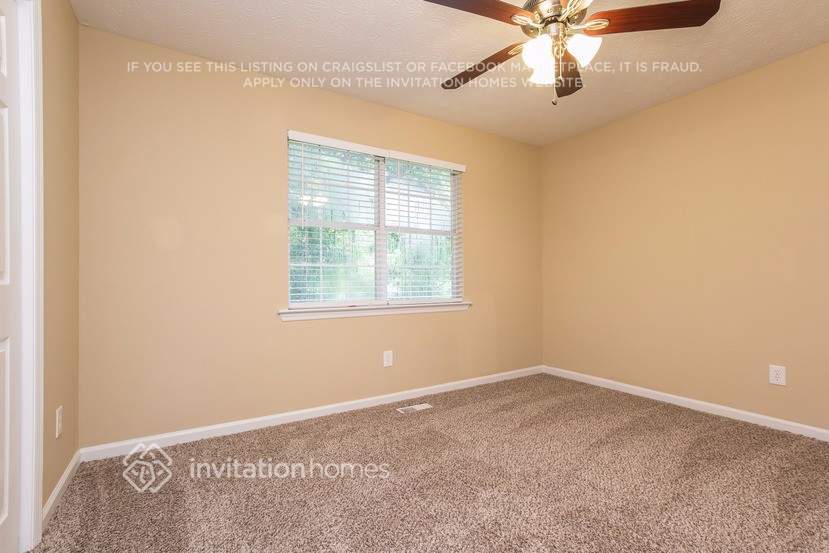 Building Photo - 4688 Sterling Pointe Dr