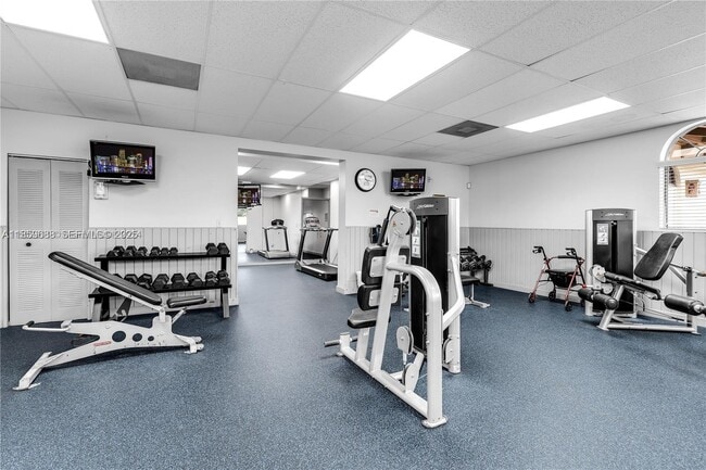 Building Photo - 6460 NW 170th Terrace