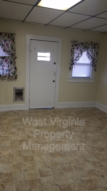 Building Photo - 200 Loflin St