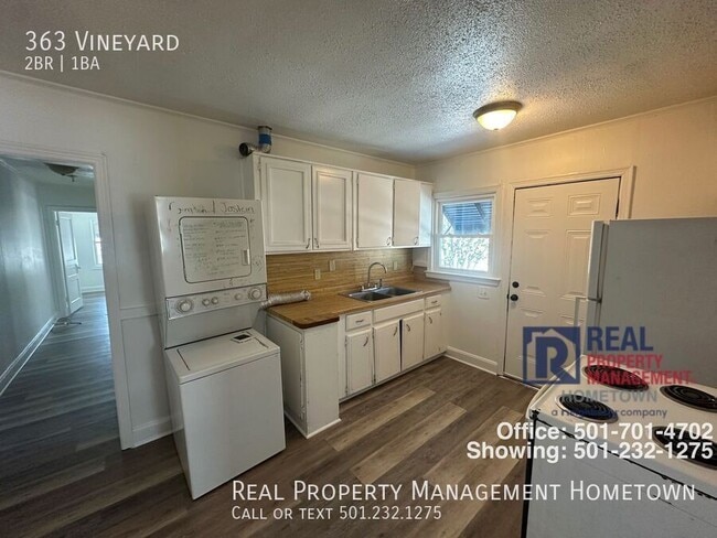 Building Photo - 363 Vineyard-