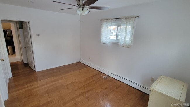 Building Photo - 83 Kraemer St