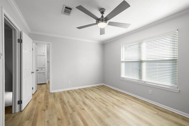 Building Photo - 9203 Godstone Ln