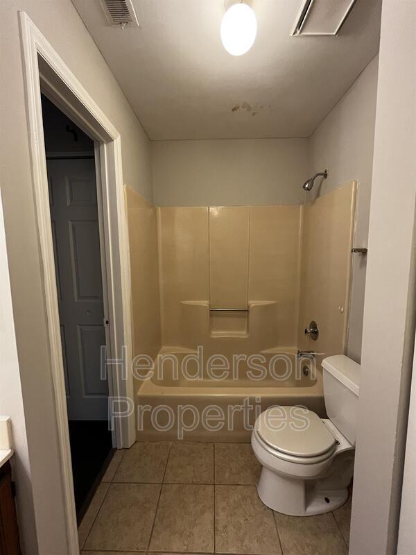 Building Photo - 8071 Cedar Glen Dr