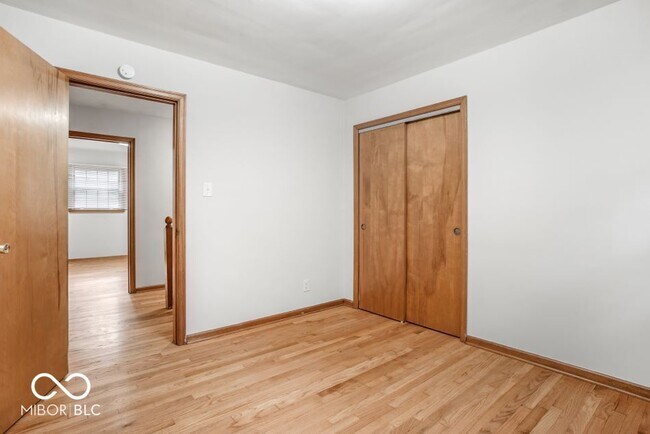 Building Photo - 508 Bernard Ave