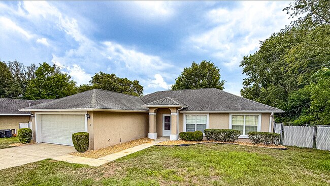 Building Photo - 87 Pine Crse Dr