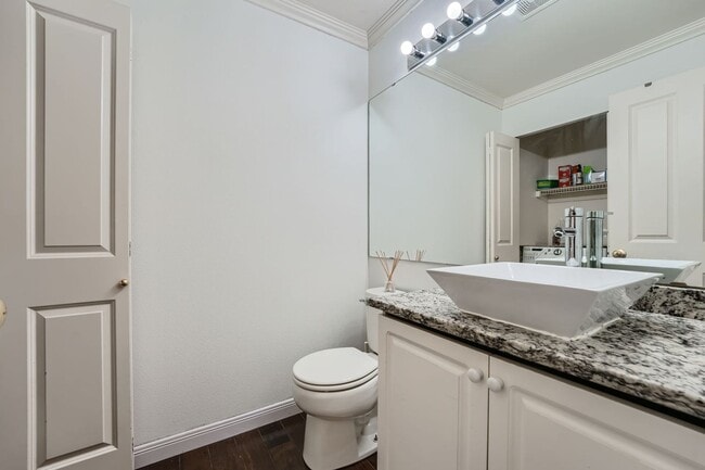 Building Photo - Ideally Located 3 Bed 3.5 Bath w/ Attached...