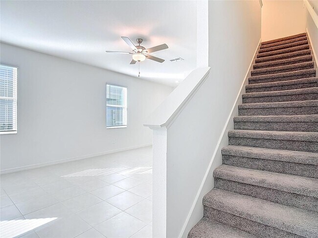 Building Photo - 6170 Shiner St