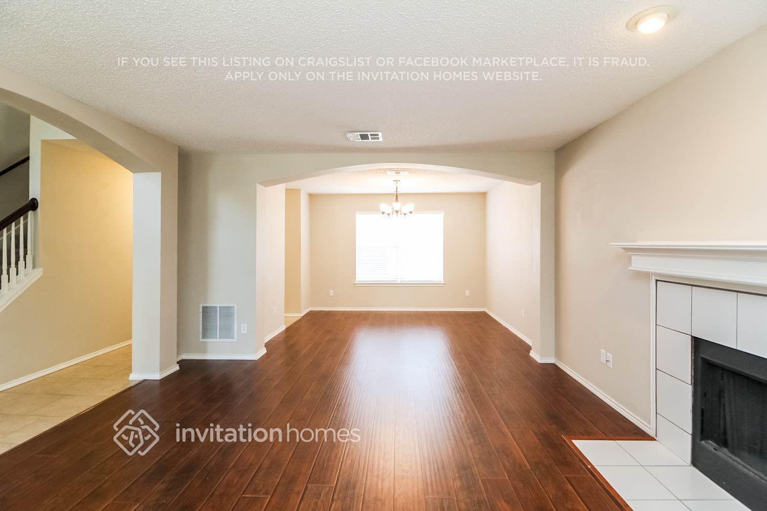 Building Photo - 703 Meadowgate Dr