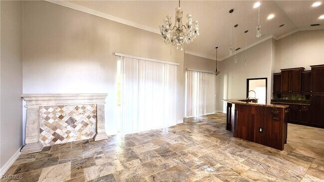 Building Photo - 2508 14th St W