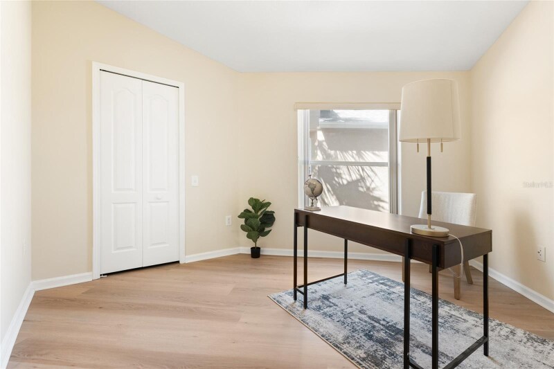 Building Photo - 5105 Gato Del Sol Cir