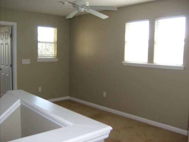 Building Photo - 8853 Shell Island Dr