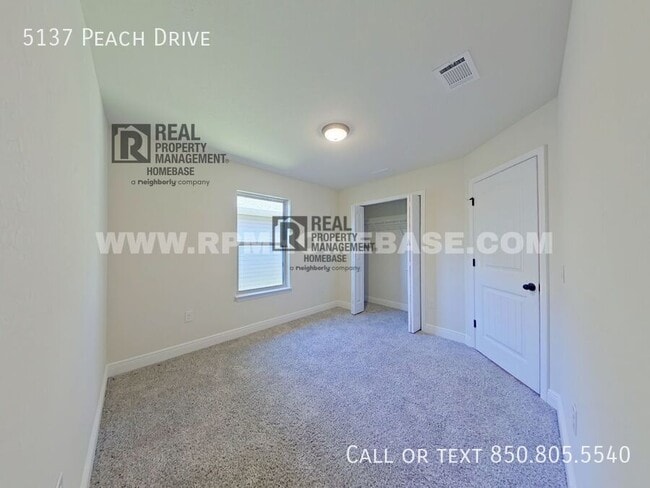Building Photo - 5137 Peach Dr