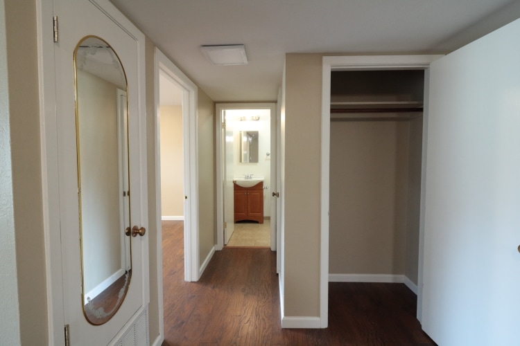 Building Photo - 77 N Ellsworth Ave