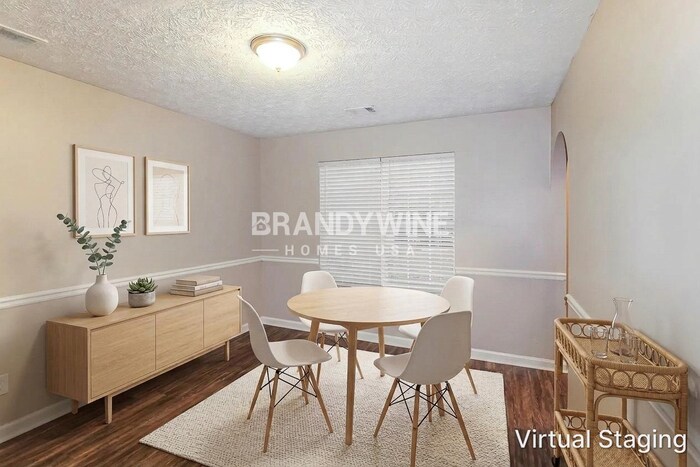 Building Photo - 846 Stonebridge Crescent