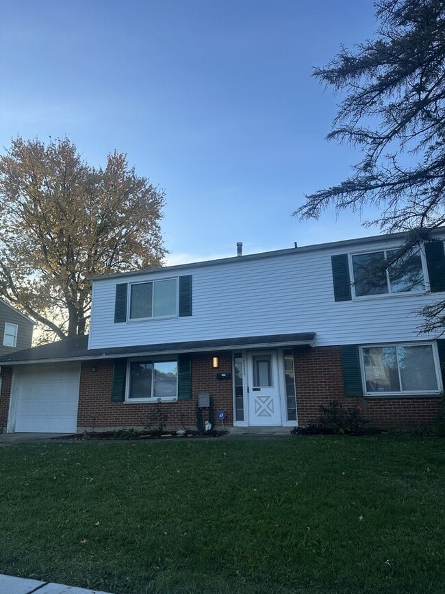 Building Photo - Welcome to this beautiful 4-bedroom, 2.5-b...