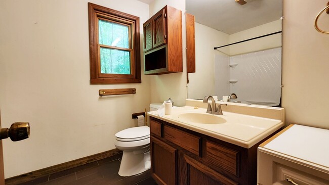 Building Photo - Private Home