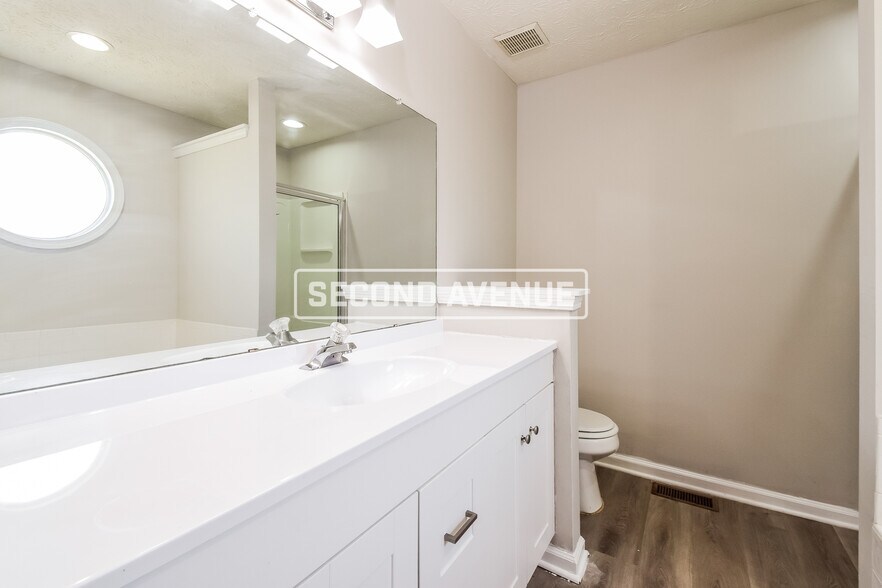 Building Photo - 5002 Penscot Way