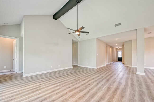 Building Photo - 610 Vineyard Hollow Ct