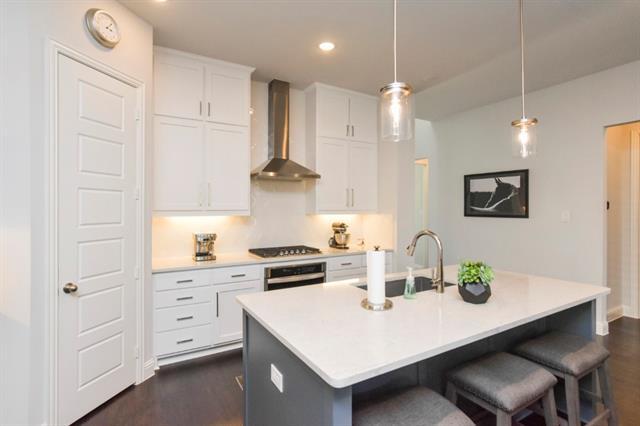 Building Photo - 1124 Putnam Dr