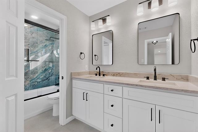 Building Photo - 325 Crooked Creek