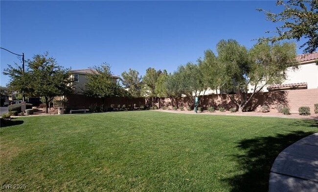 Building Photo - 10647 Bandera Mountain Ln