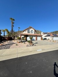 Building Photo - Beautiful 3 Bedroom 2.5 Bath Home!!
