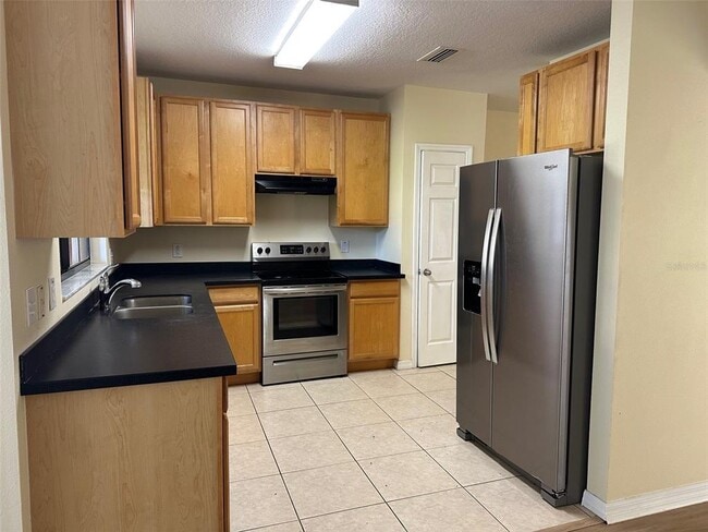 Building Photo - 30204 Goodwick Way