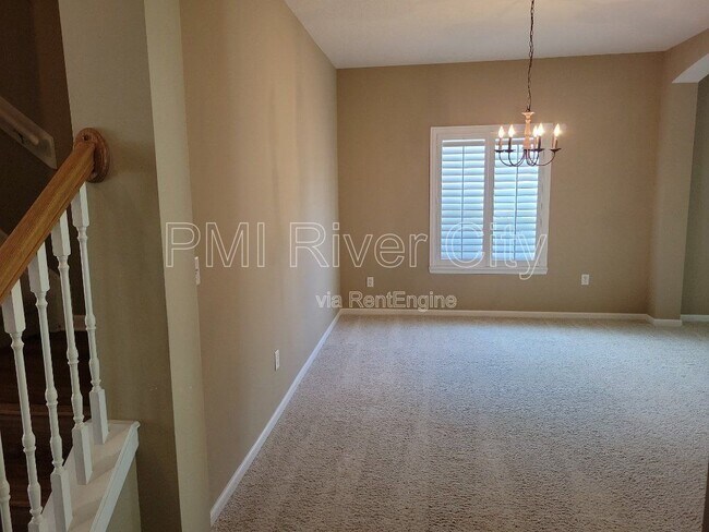 Building Photo - 14283 Big Spring St