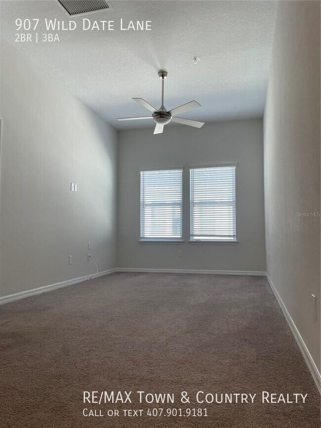 Building Photo - Griffin Park Townhome in Lake Mary