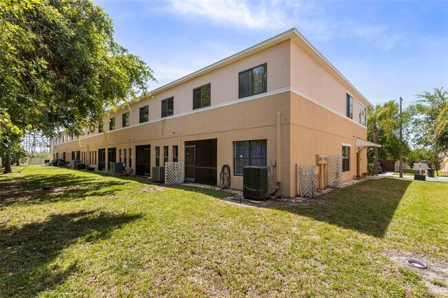 Building Photo - 13118 Logan Captiva Ln