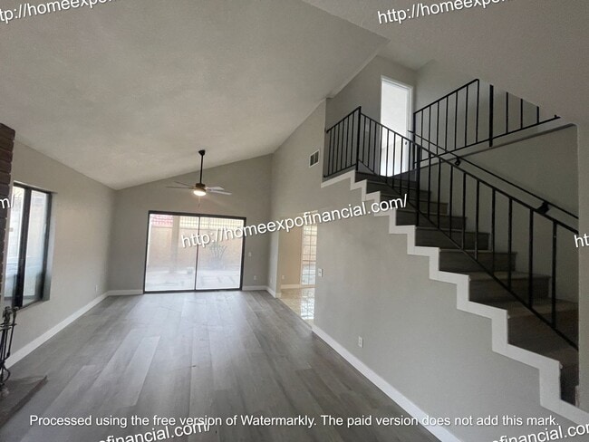 Building Photo - 186 Breezewood St