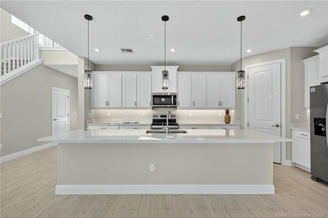 Building Photo - 3487 NW Solange Ct