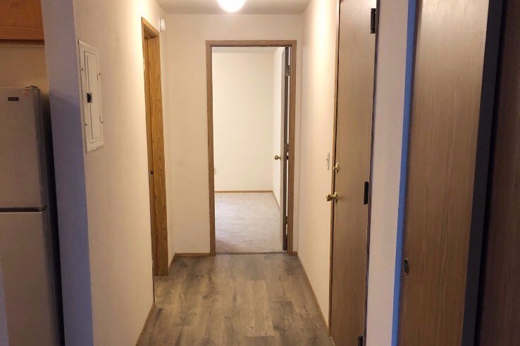 Hallway - 49 SE 60th Ave