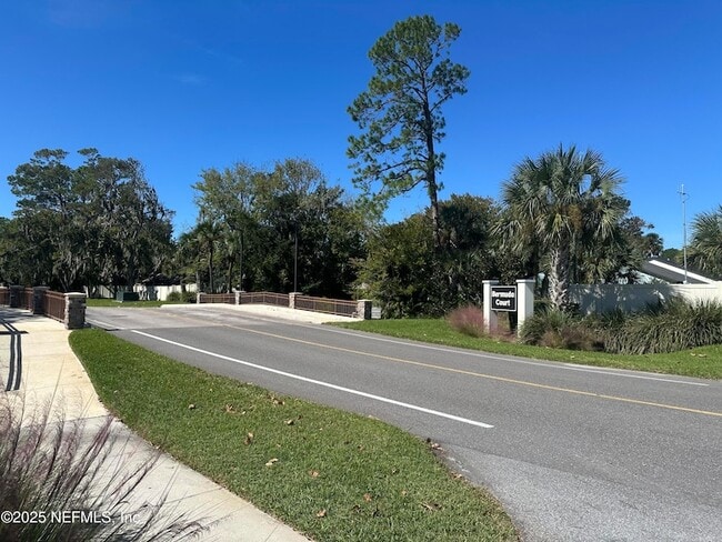 Building Photo - 133 Bermuda Ct