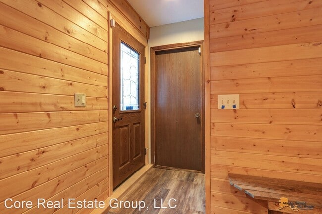 Building Photo - 4 br, 3 bath House - 13020 Lupine Road