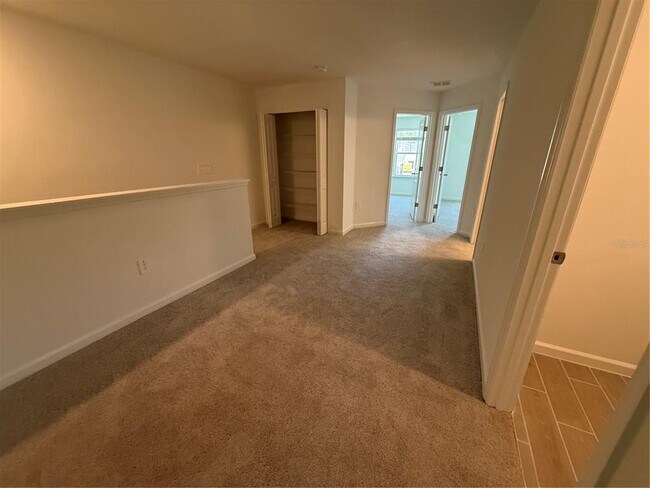 Building Photo - 3674 SE 37th Ct