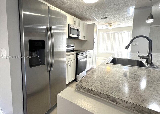 Building Photo - 8249 NW 8th Pl