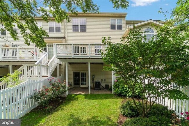 Building Photo - 20024 Northville Hills Terrace