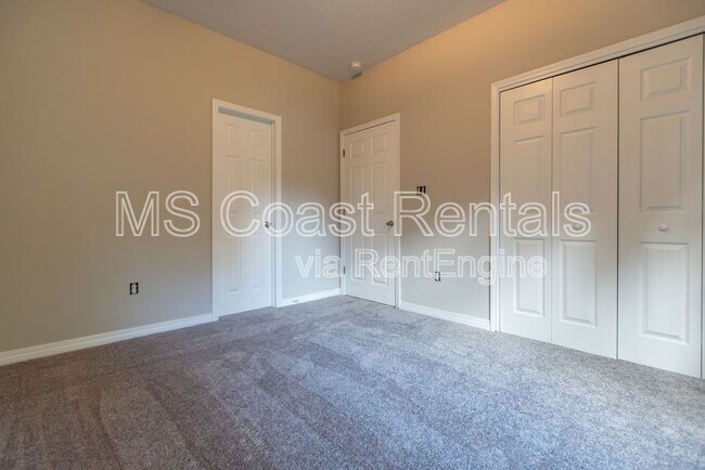 Building Photo - 15815 Adam Rd