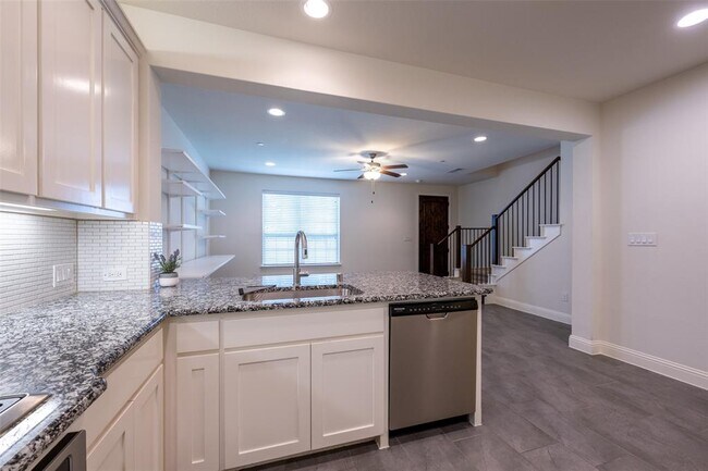 Building Photo - 7417 Chief Spotted Tail Dr