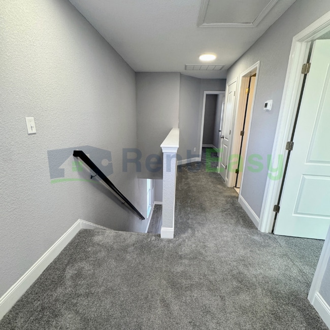 Building Photo - 511 Mason Ave