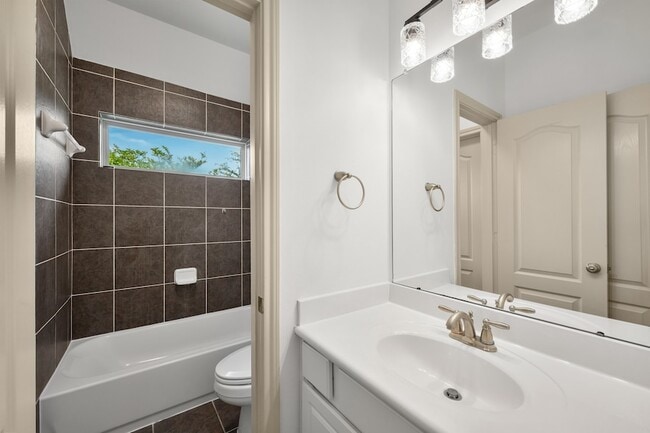 Building Photo - 4603 Red Hawk Ct