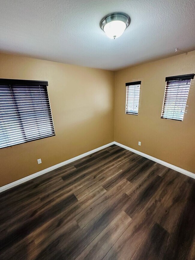 Building Photo - Coming Soon! Gorgeous 4 bed, 4 Bath Canyon Hills home for Lease!