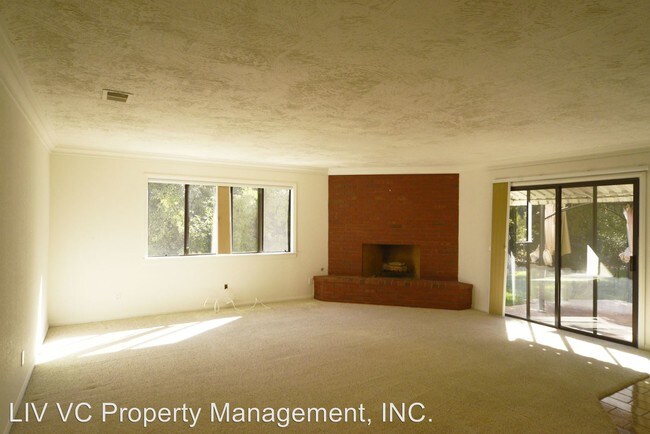 Building Photo - 4 br, 2.5 bath House - 811 Canada St