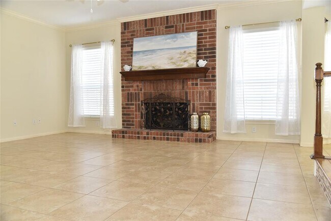 Building Photo - 12322 Wealdstone Dr