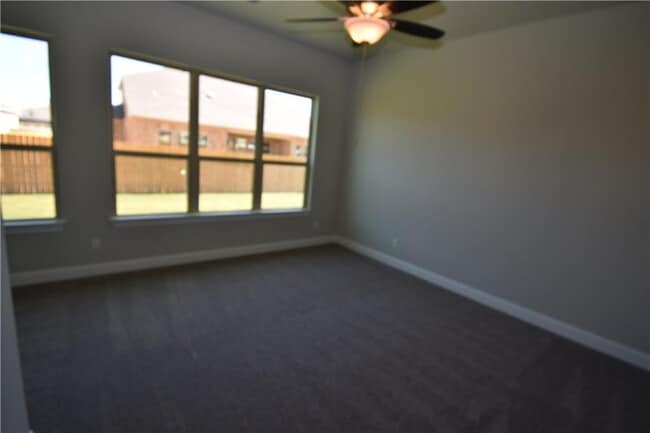 Building Photo - 3750 E Palm Valley Blvd